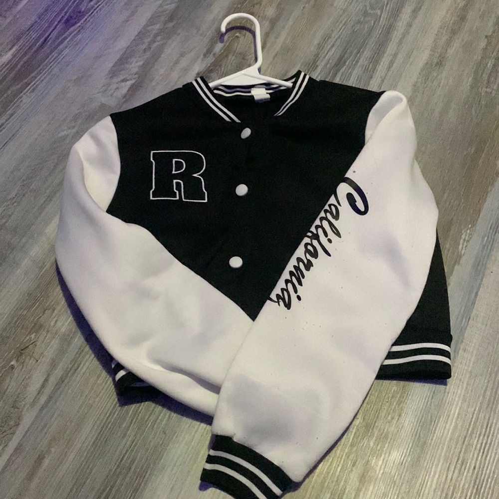 Cropped jacket